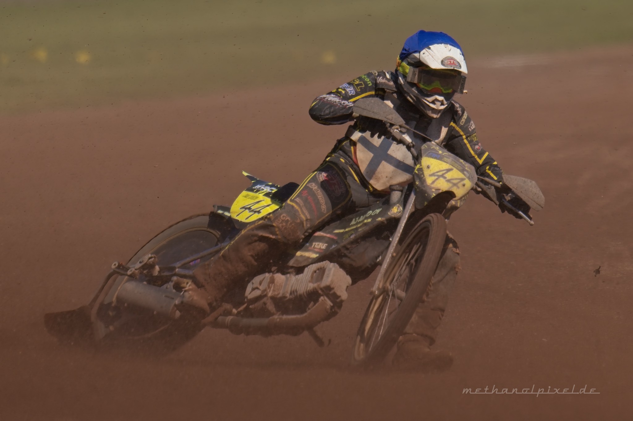 ILCE 7M4   A7401297 2048